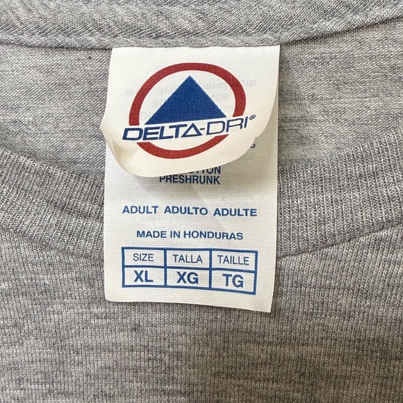 Run For Angels & Chicken Q 2/2/2019 Gray Long Sleeve Graphic Tee - Picture 11 of 12